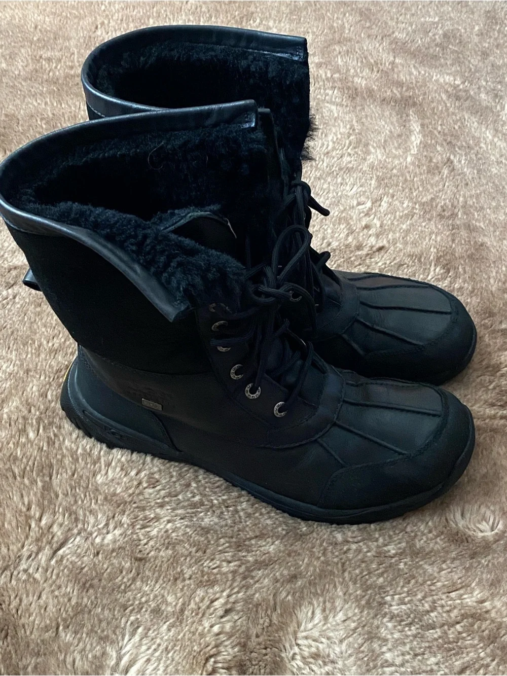 UGG Black Waterproof Lace-Up Snow Boots for Men